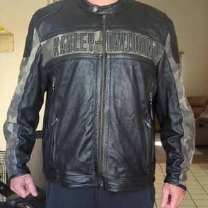 Harley-Davidson Black and Gray Leather Bomber Jacket